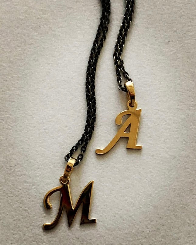 Inicial de Oro