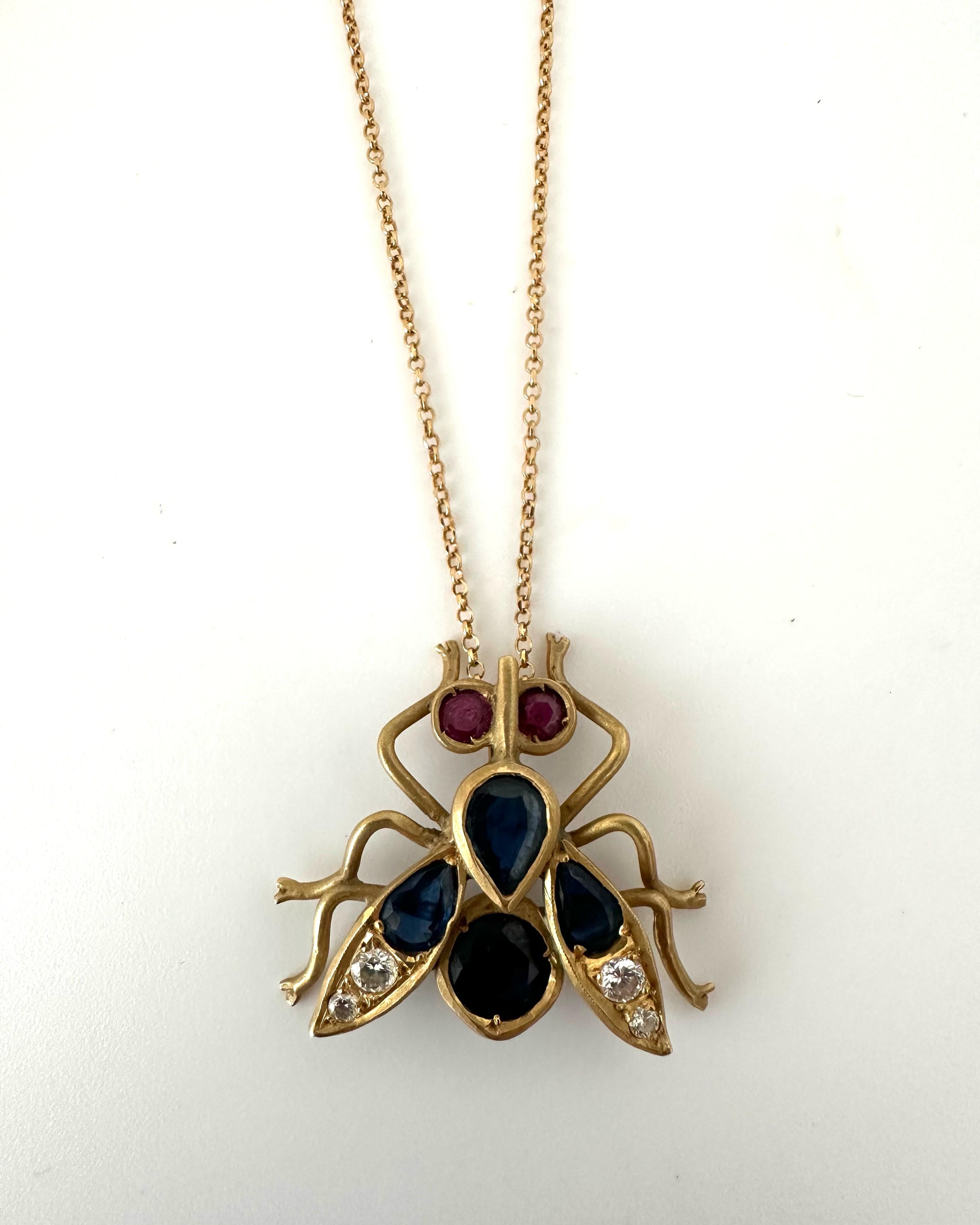 Collar Mosca