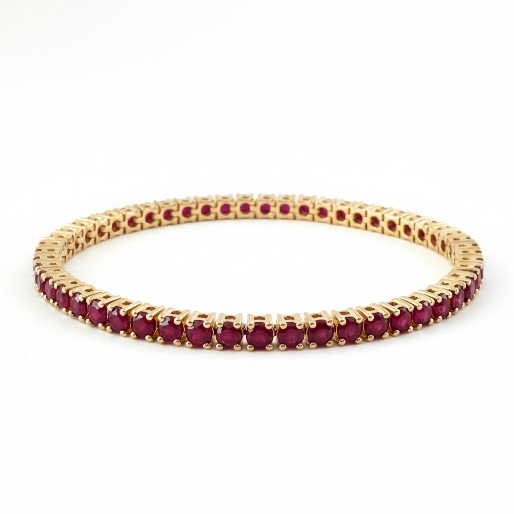 Pulsera tenis con rubíes en oro amarillo de 18k y 7.61 ct de rubíes