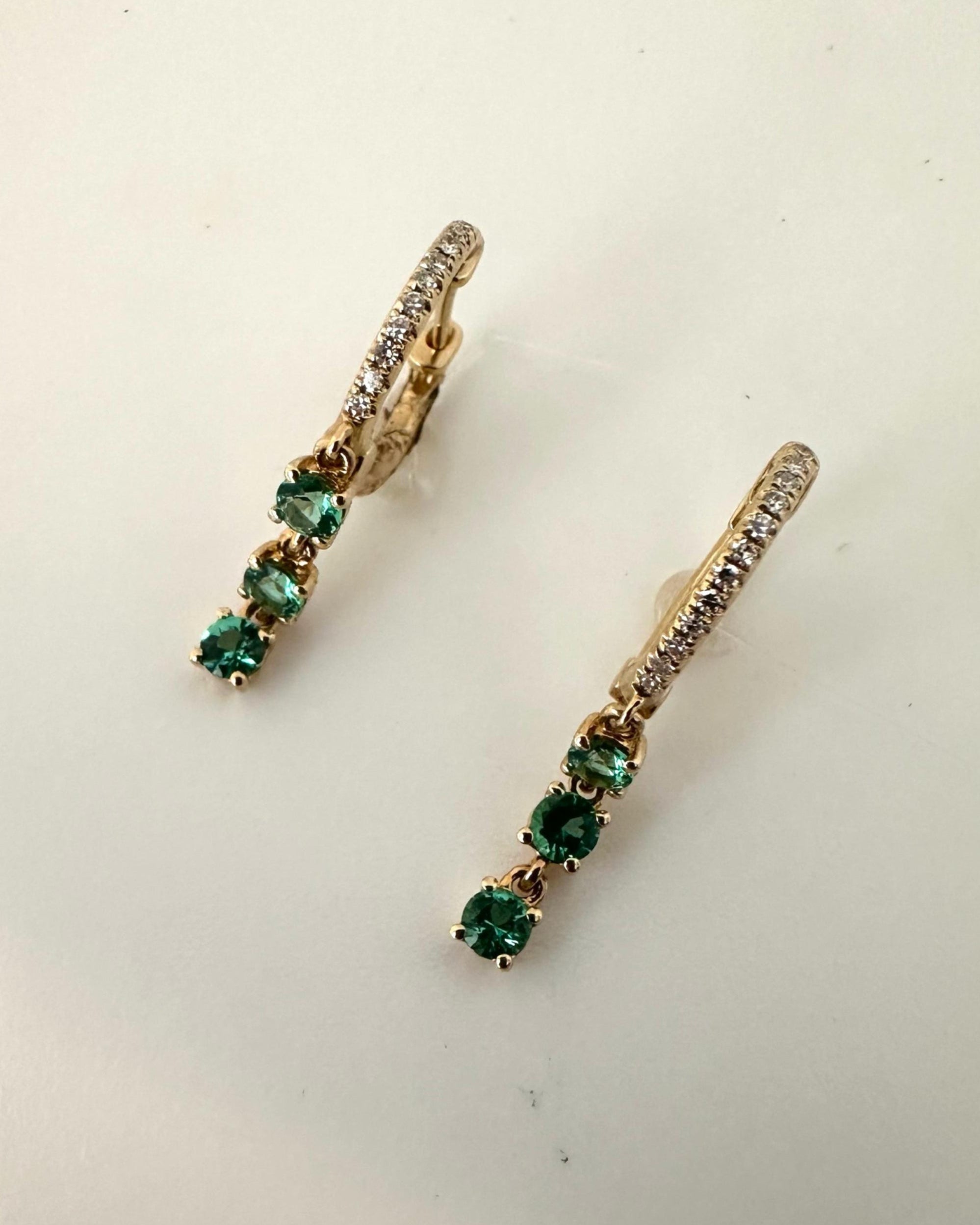 Arracadas Diamantes y Esmeraldas