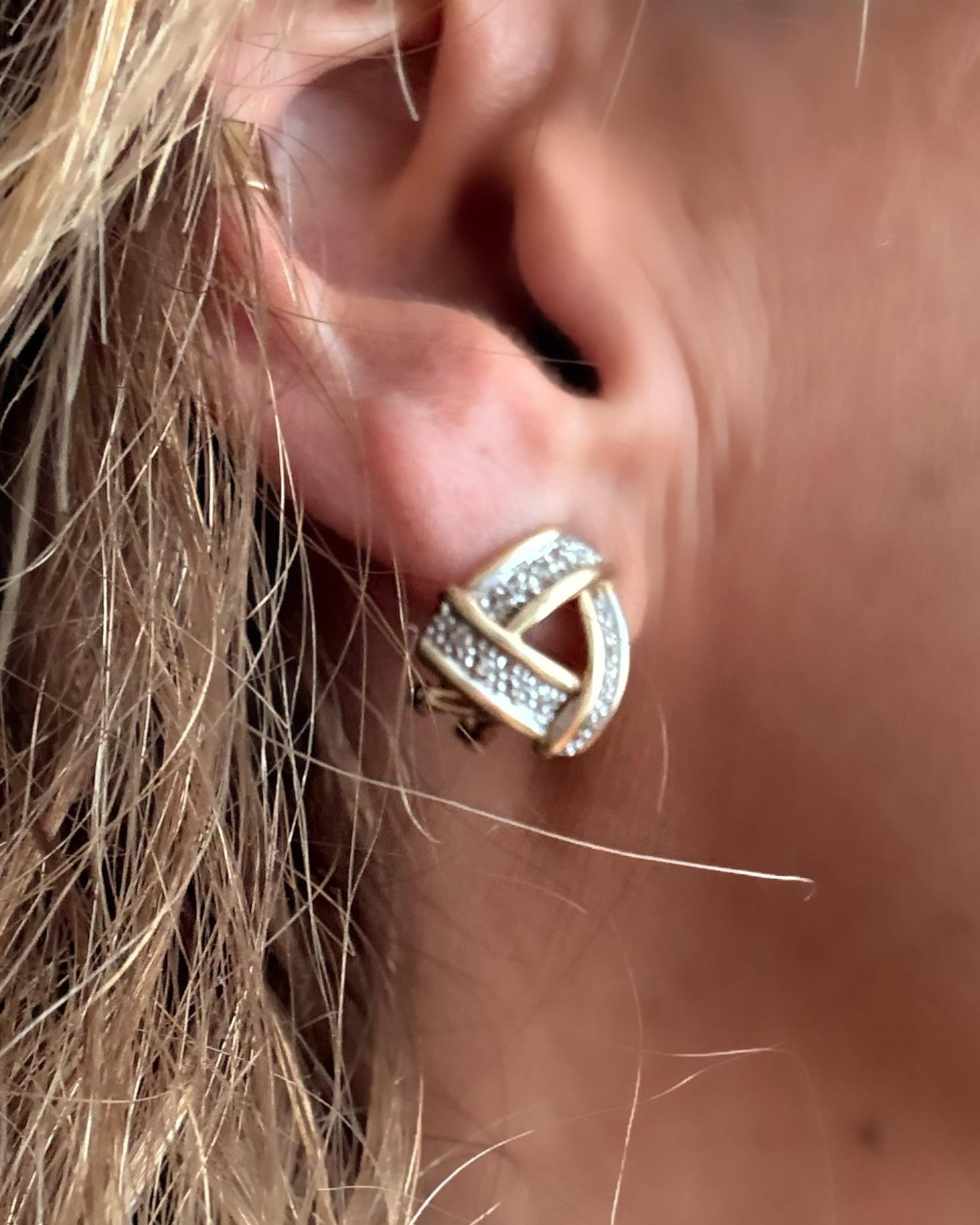 Aretes de Oro y Diamantes