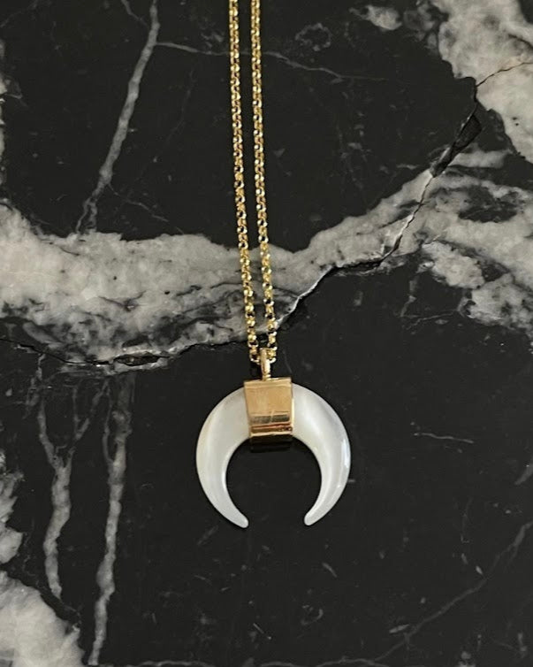 Collar Cuerno de Luna