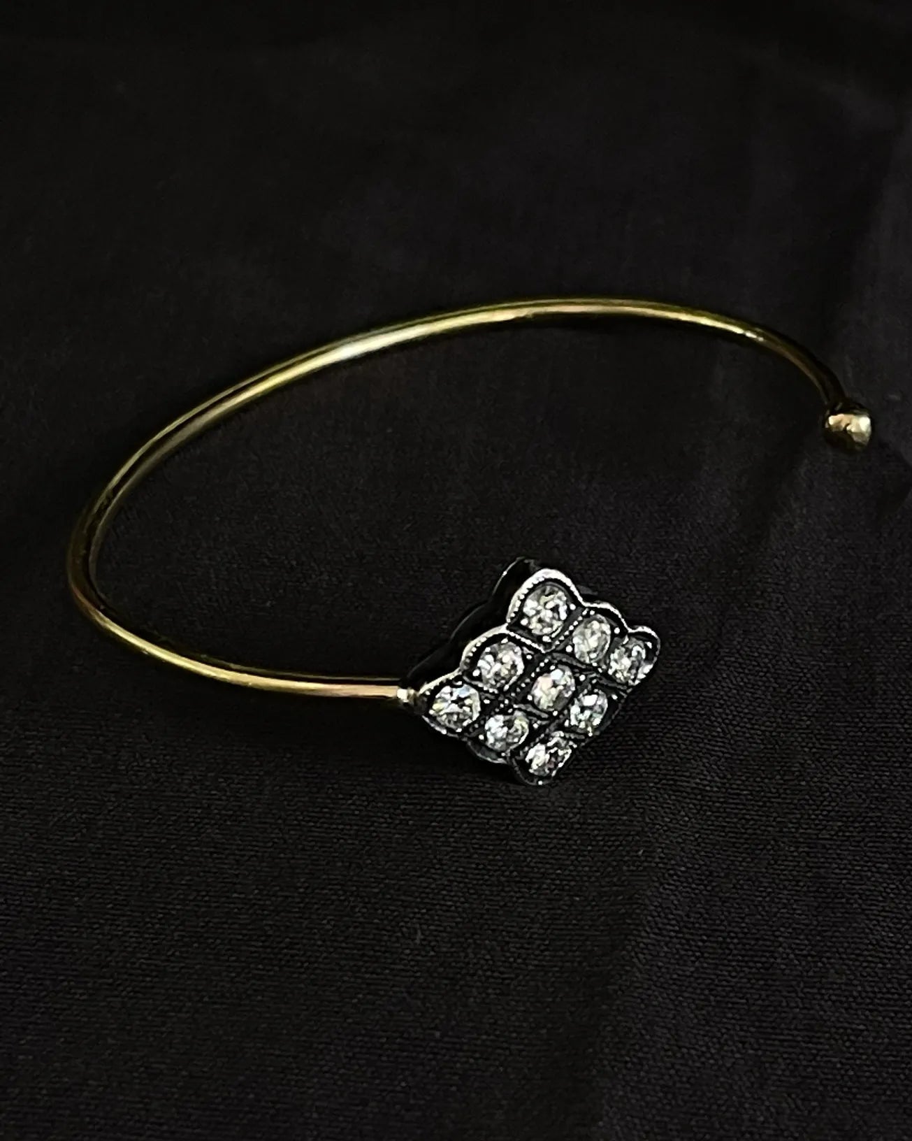 Brazalete "Soberbia"
